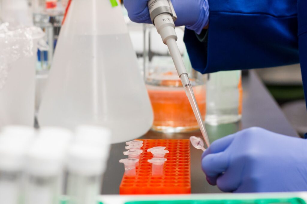 Pakiet wymazów PCR (Chlamydia, Mycoplasma, Ureaplasma): kiedy wykonać i jak pobrać materiał?
